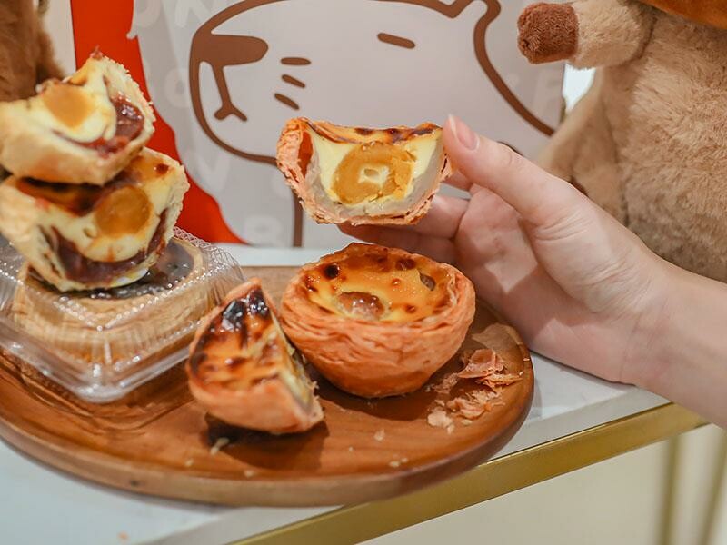 中秋快閃!新竹水豚麥胖新推出「奢華黑松露蛋黃酥、金紙千層吐司」送禮必備禮盒推薦。