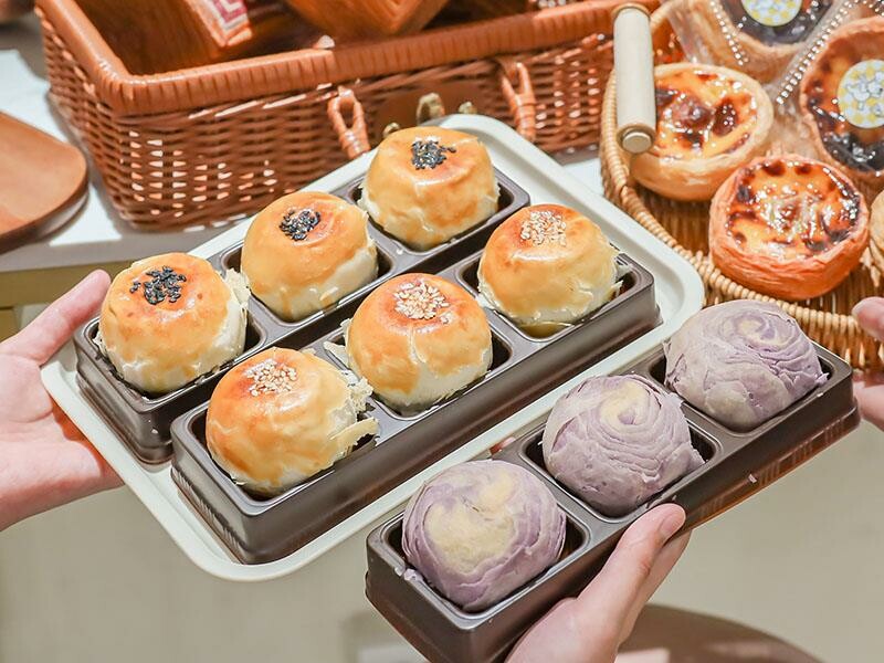 中秋快閃!新竹水豚麥胖新推出「奢華黑松露蛋黃酥、金紙千層吐司」送禮必備禮盒推薦。