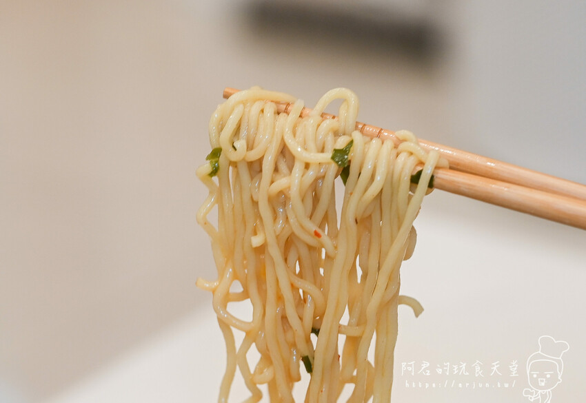 【宅配】超人氣蔬食韓馨巧烤冷麵獨家代理「秀拉麵」|素食版辛拉麵,全食素者也能吃的道地韓國拉麵 » 阿君的玩食天堂