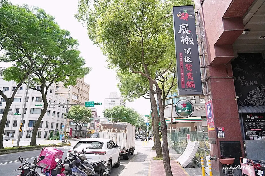 林口火鍋吃到飽｜魔椒頂級鴛鴦鍋林口總店～吃到飽的價格、單點的