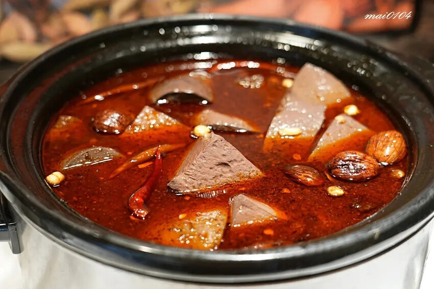 林口火鍋吃到飽｜魔椒頂級鴛鴦鍋林口總店～吃到飽的價格、單點的