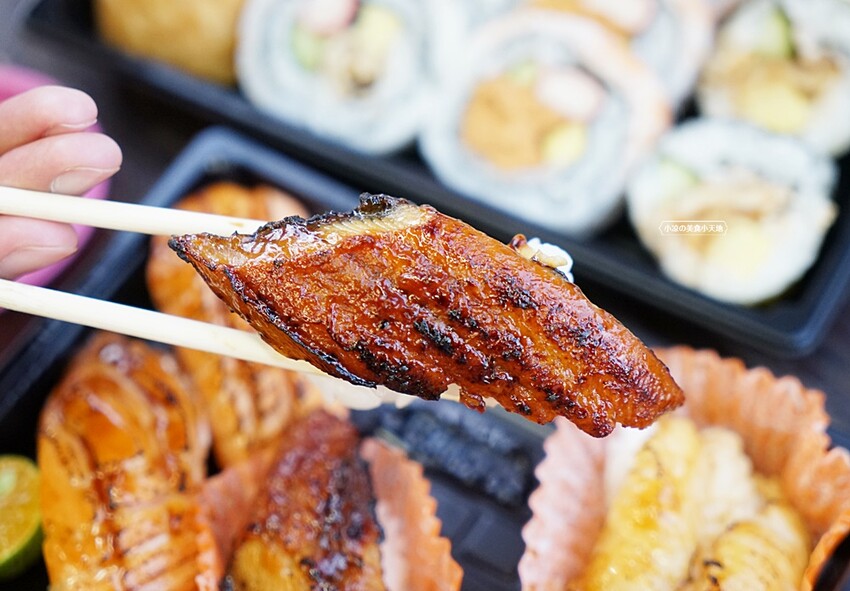 厚切生魚片超銷魂!!在地饕客狂推,真材實料高CP值,壽司、手捲、湯品任你選,家庭、公司行號外帶聚餐美食