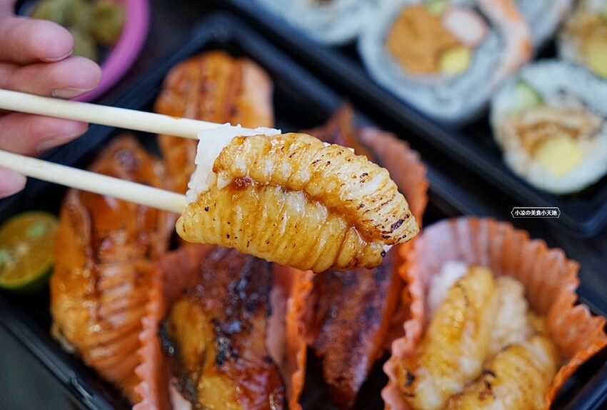 厚切生魚片超銷魂!!在地饕客狂推,真材實料高CP值,壽司、手捲、湯品任你選,家庭、公司行號外帶聚餐美食