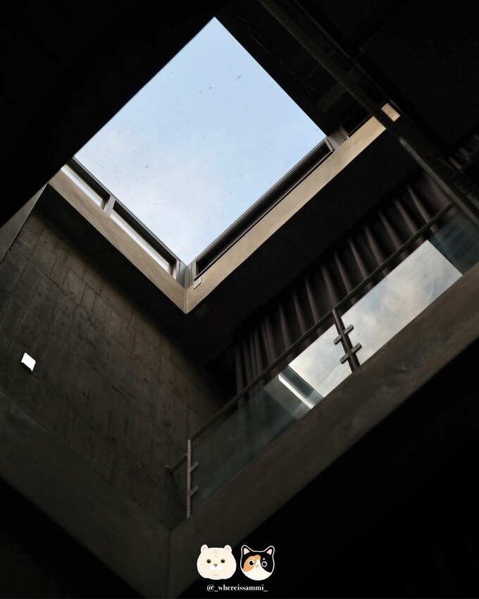 台中西區咖啡廳|Folk Gathering.沉穩清水模建築配上甜點與咖啡,感受靜謐美好的午後