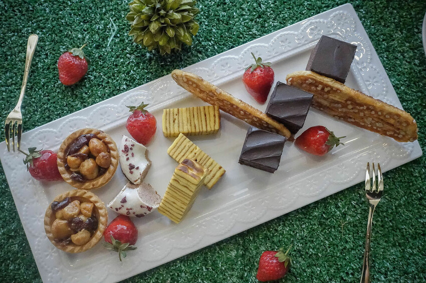 明朗時代米熱狗MyungRang Ｘ魔王 正宗韓國炸熱狗插旗台北 一定要沾砂糖才好吃