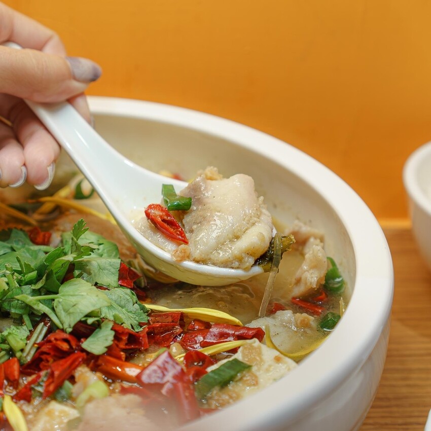 台北 松山區 成都滿庭芳 川式料理 小巨蛋 酸菜魚 水煮牛 15.jpg