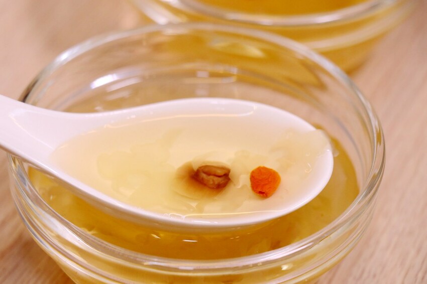 隱身巷弄的小餐館也能吃到道地粵式料理.必點每日限量的廣式脆皮雞| 鳳凰軒簡餐港式料理,菜單價格 嘉義美食