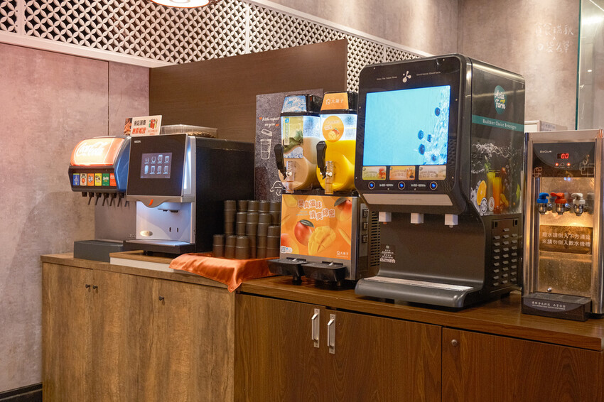 台中南屯|台中港點吃到飽!燒鴨、燒賣港點、豐富自助吧通通無限 台中南屯|台中港點吃到飽!燒鴨、燒賣港點、豐富自助吧通通無限