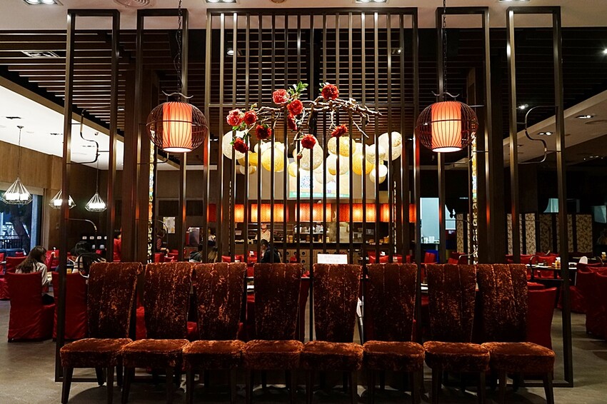 台中超狂單點式港式料理吃到飽！！加碼自助熱鍋區、港式熱炒、粥品等高達60道以上料理任你無限吃~~