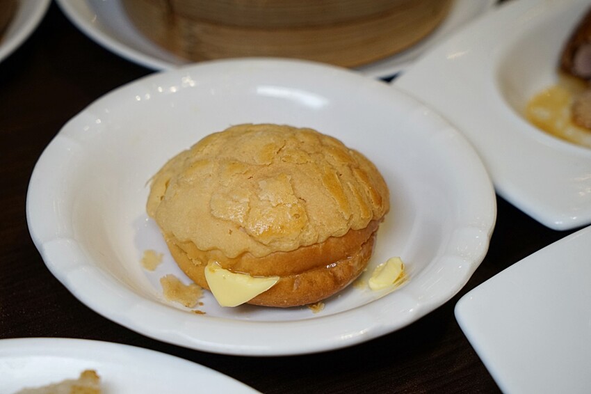 台中超狂單點式港式料理吃到飽！！加碼自助熱鍋區、港式熱炒、粥品等高達60道以上料理任你無限吃~~