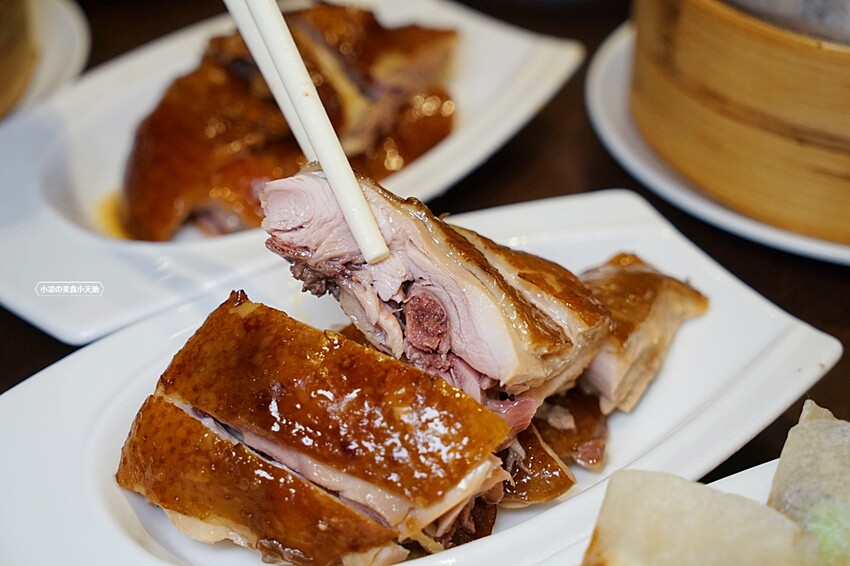 台中超狂單點式港式料理吃到飽！！加碼自助熱鍋區、港式熱炒、粥品等高達60道以上料理任你無限吃~~