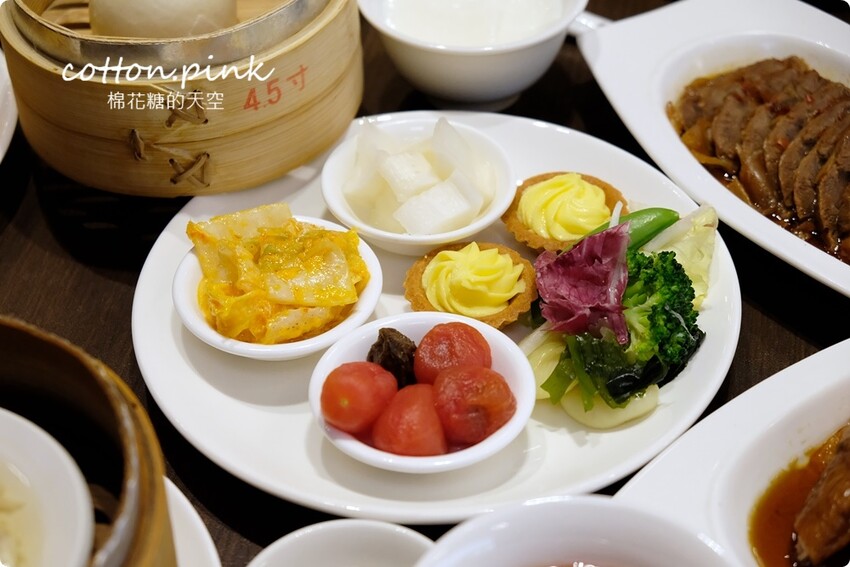 台中港式飲茶無限加點吃到飽!女兒紅美美心自助吧升級,平日也爆人潮 - 棉花糖的天空
