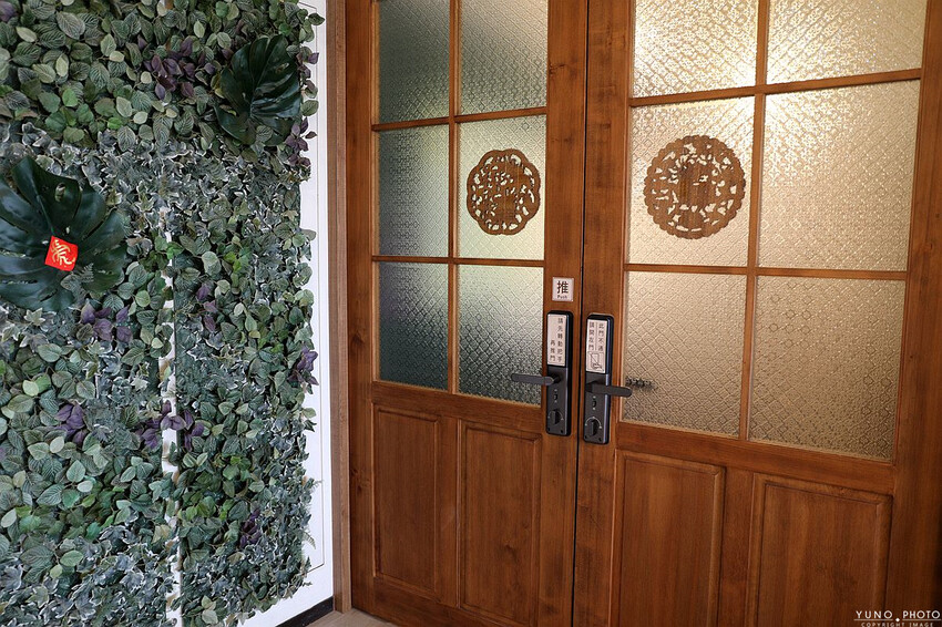 嘉義市西區安蘭居旅店|180度超廣視野俯瞰嘉義市景(嘉義火車站高CP值青年旅館住宿推薦)