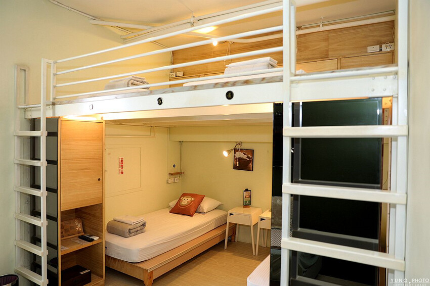 嘉義市西區安蘭居旅店|180度超廣視野俯瞰嘉義市景(嘉義火車站高CP值青年旅館住宿推薦)