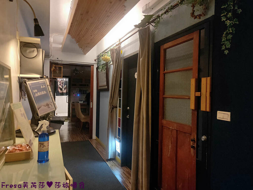 嘉義飯店【安蘭居旅店】高樓遠眺火車的優雅設計系!還有背包客房專屬客廳廚房│嘉義火車站│洗烘衣機│嘉義青旅 - Fresa芙芮莎♥莎旅憶食