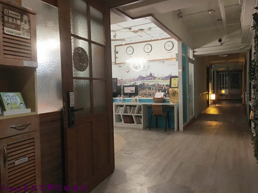 嘉義飯店【安蘭居旅店】高樓遠眺火車的優雅設計系!還有背包客房專屬客廳廚房│嘉義火車站│洗烘衣機│嘉義青旅 - Fresa芙芮莎♥莎旅憶食