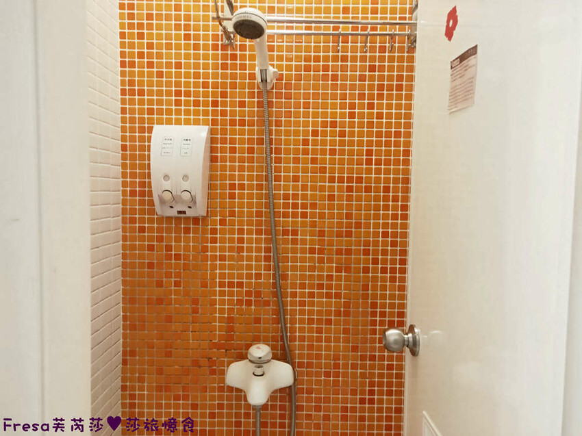 嘉義飯店【安蘭居旅店】高樓遠眺火車的優雅設計系!還有背包客房專屬客廳廚房│嘉義火車站│洗烘衣機│嘉義青旅 - Fresa芙芮莎♥莎旅憶食