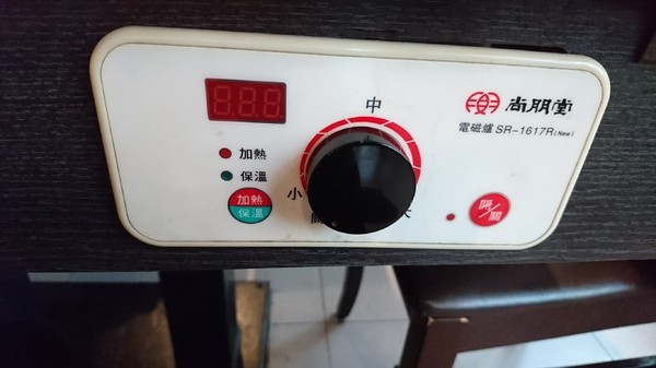 千葉火鍋(大昌尊爵館)：高雄~千葉火鍋(大昌尊爵館)~吃到飽火鍋餐廳~