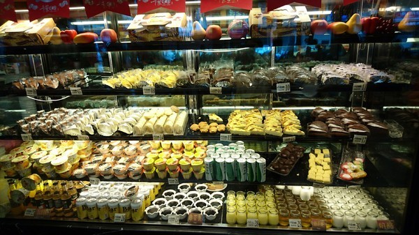 千葉火鍋(大昌尊爵館)：高雄~千葉火鍋(大昌尊爵館)~吃到飽火鍋餐廳~