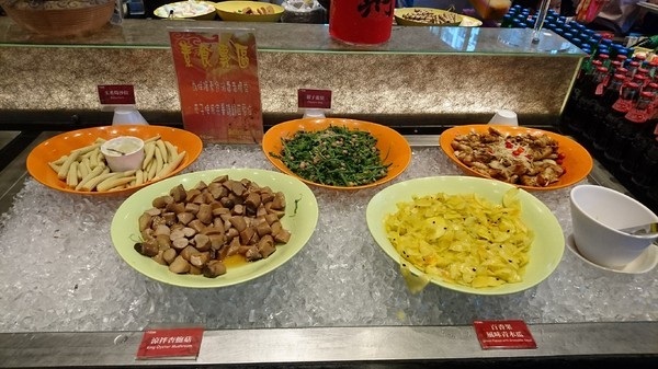 千葉火鍋(大昌尊爵館)：高雄~千葉火鍋(大昌尊爵館)~吃到飽火鍋餐廳~