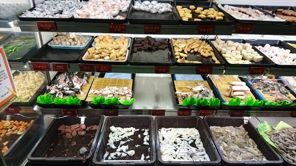 千葉火鍋(大昌尊爵館)：高雄~千葉火鍋(大昌尊爵館)~吃到飽火鍋餐廳~