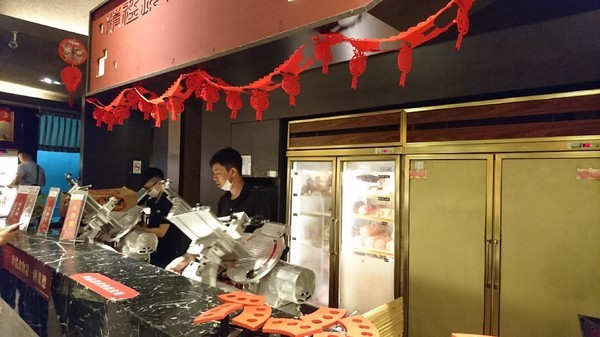 千葉火鍋(大昌尊爵館)：高雄~千葉火鍋(大昌尊爵館)~吃到飽火鍋餐廳~