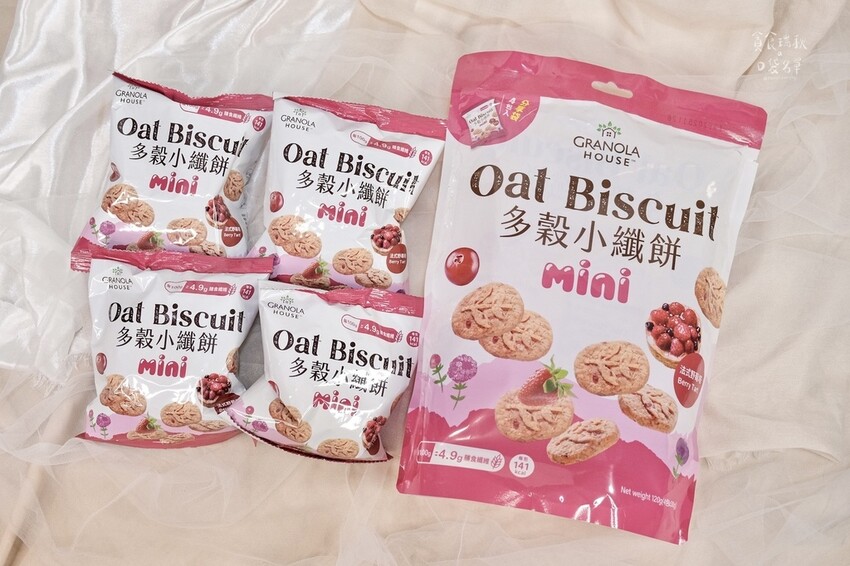 宅配美食｜飲控族推薦零食，酥脆不油膩燕麥餅乾開箱！多穀小纖餅