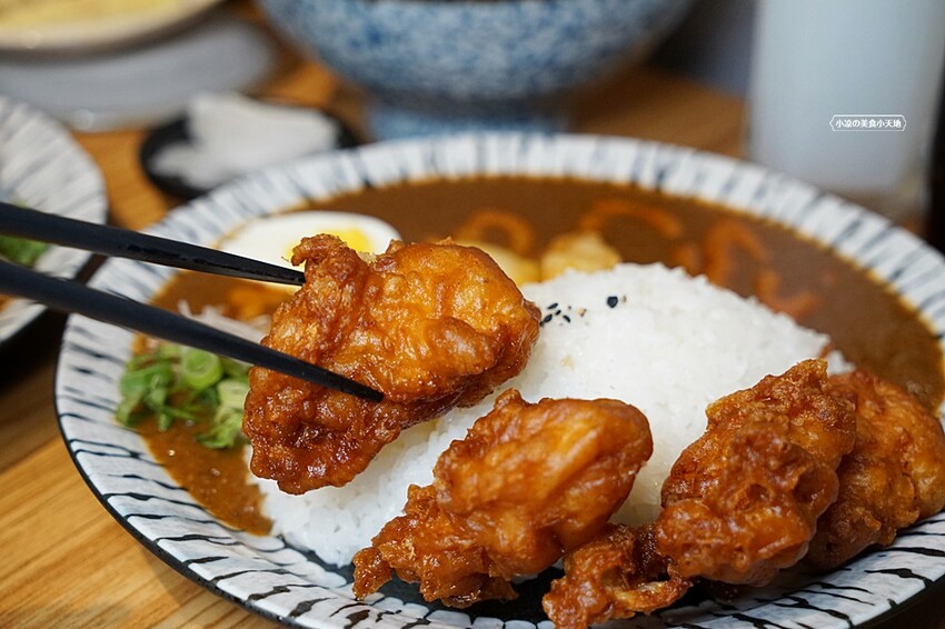 新開幕!!益民一中商圈手炒熟成咖哩、烏龍麵,內用免費升等套餐,還可免費加飯,且無服務費!!