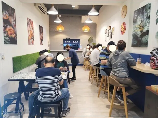 台中必吃正宗馬來西亞美食！叻沙、肉骨茶一次滿足，平價又美味。