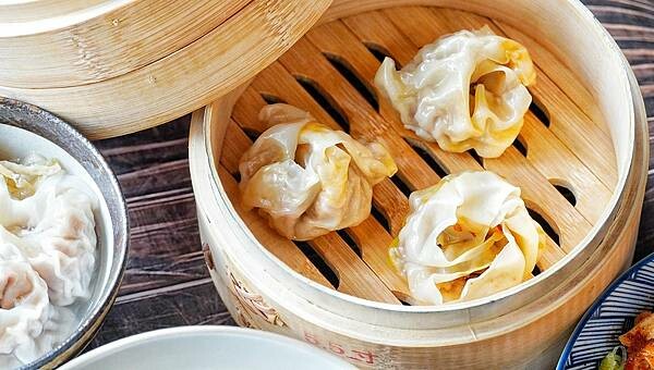 LINE_ALBUM_金家餛飩 二傻夫婦_230225_16.jpg