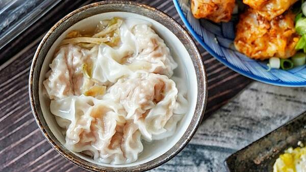 LINE_ALBUM_金家餛飩 二傻夫婦_230225_34.jpg