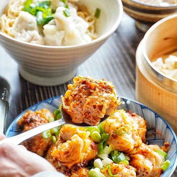 LINE_ALBUM_金家餛飩 二傻夫婦_230225_4.jpg