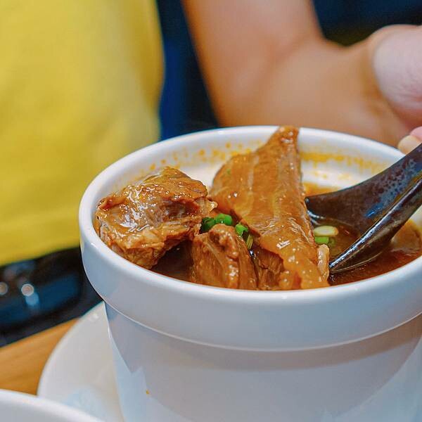 台北 萬華區 御真牛餐館 龍山寺 炒飯 牛肉麵 13.jpeg