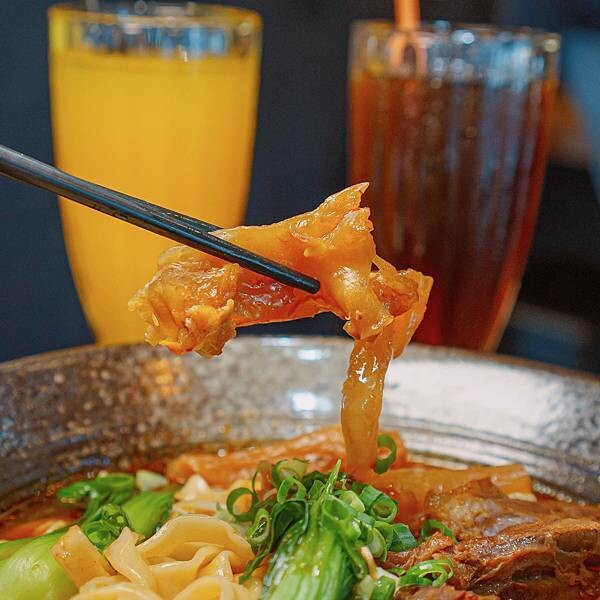 台北 萬華區 御真牛餐館 龍山寺 炒飯 牛肉麵 16.jpeg