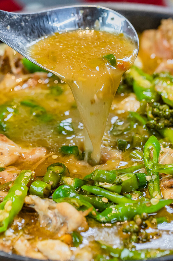 左營創意美食 x 麻辣鮮香 肥碩甜美創意蛙料理 潮流蛙鍋拌粉拌飯 宵夜歡飲的好去處-爆爆蛙 - 高雄旅遊王