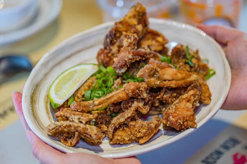 左營創意美食 x 麻辣鮮香 肥碩甜美創意蛙料理 潮流蛙鍋拌粉拌飯 宵夜歡飲的好去處-爆爆蛙 - 高雄旅遊王