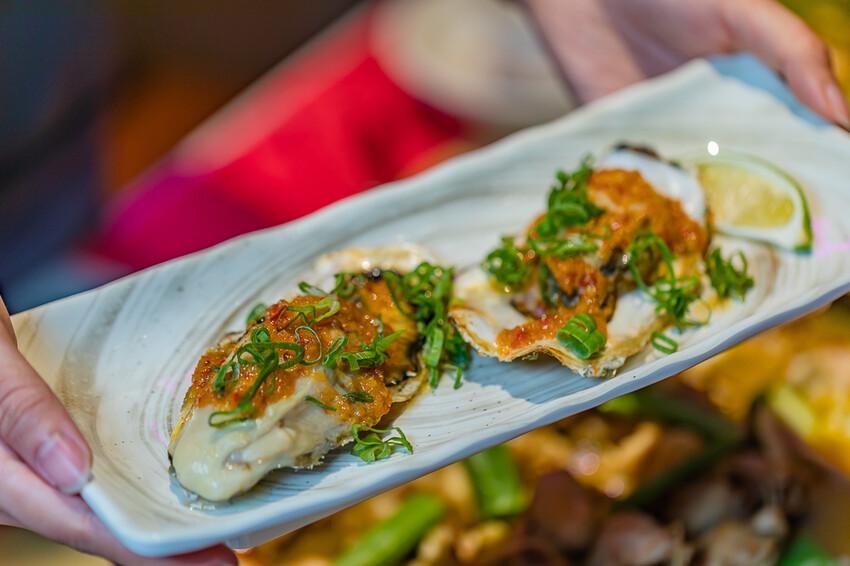 左營創意美食 x 麻辣鮮香 肥碩甜美創意蛙料理 潮流蛙鍋拌粉拌飯 宵夜歡飲的好去處-爆爆蛙 - 高雄旅遊王