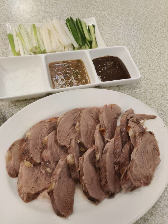 59920.jpg - 【基隆】大武崙海灘美食推薦。陳平良烤鴨美味的一鴨六吃來自馬祖的海鮮佛手+海螺+鰻魚 59920.jpg - 【基隆】大武崙海灘美食推薦。陳平良烤鴨美味的一鴨六吃來自馬祖的海鮮佛手+海螺+鰻魚