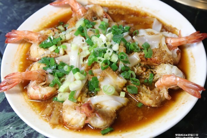 高雄咖啡廳 新銳咖啡高雄鼎中店 與朋友盡情暢談相聚的深夜咖啡廳