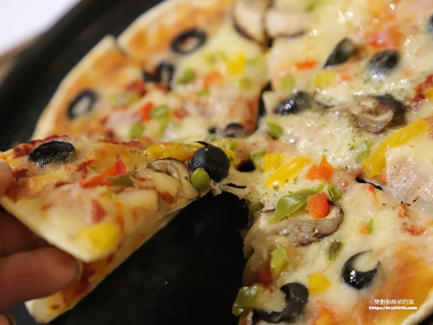 高雄咖啡廳 新銳咖啡高雄鼎中店 與朋友盡情暢談相聚的深夜咖啡廳