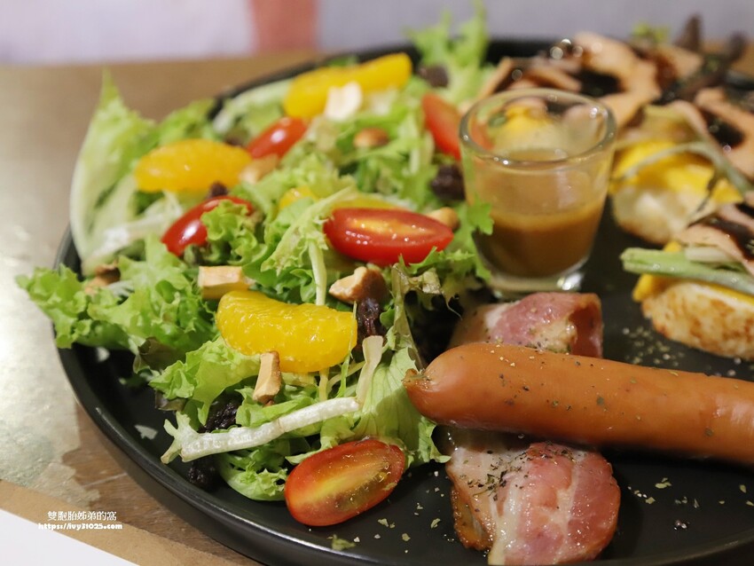 高雄咖啡廳 新銳咖啡高雄鼎中店 與朋友盡情暢談相聚的深夜咖啡廳