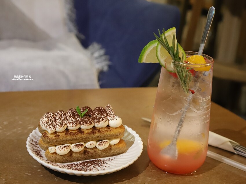 高雄咖啡廳 新銳咖啡高雄鼎中店 與朋友盡情暢談相聚的深夜咖啡廳