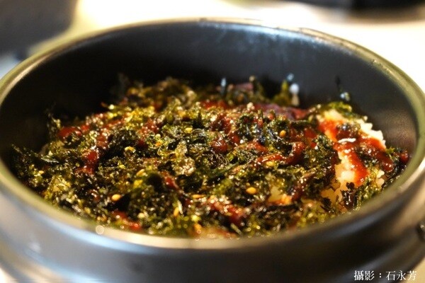 一中商圈推薦「肉部長韓式平價烤肉鍋物」自助吧無限暢飲(吃)