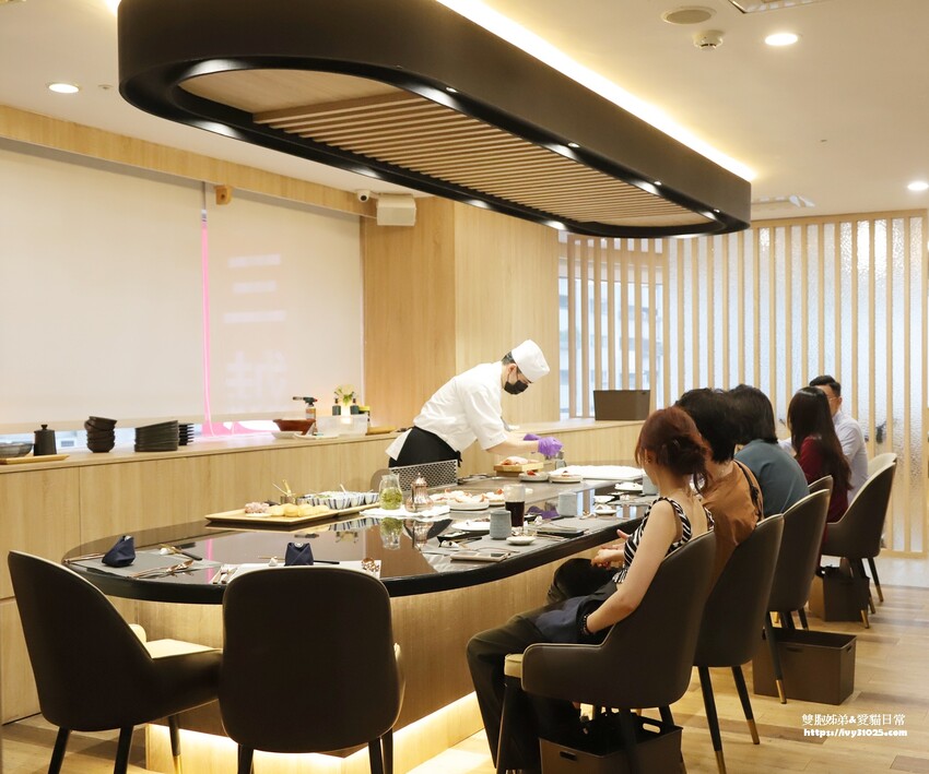 高雄 明水然・樂無菜單鐵板燒料理 / 台北一位難求的爆紅鐵板燒&全台評價最高的高檔連鎖鐵板燒