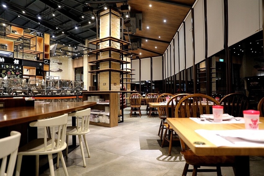 老字號台中牛排館回歸!網友大喊怎沒蒙古烤肉 就是少一味啦