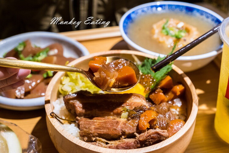 【台中北區】中港路邊｜古早味台式丼飯，經典滷豬腳、爌肉、肉燥飯。中友百貨美食推薦 - 貪吃猴的幻想
