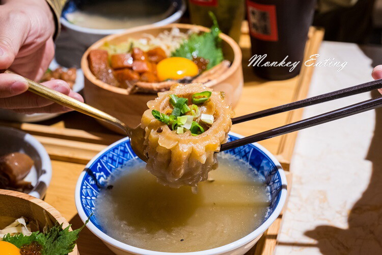 【台中北區】中港路邊｜古早味台式丼飯，經典滷豬腳、爌肉、肉燥飯。中友百貨美食推薦 - 貪吃猴的幻想