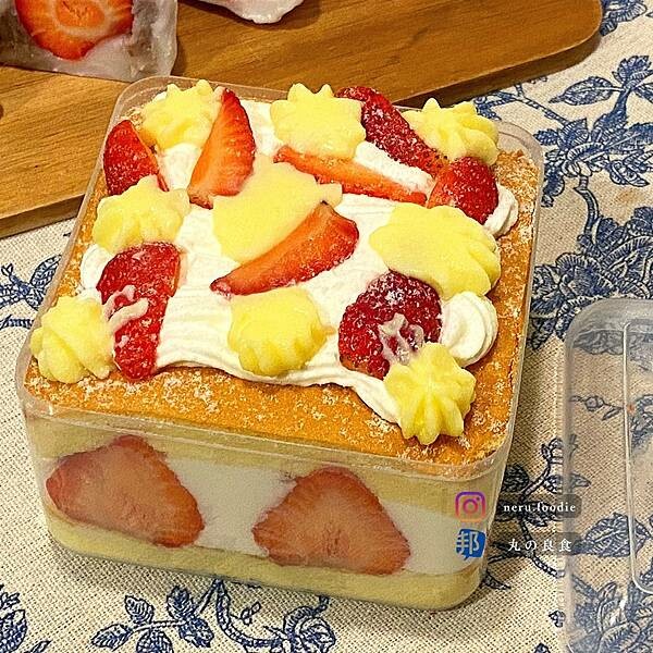 鎧樂餅鋪|新莊草莓甜點推薦 @neru.foodie / 丸の良食