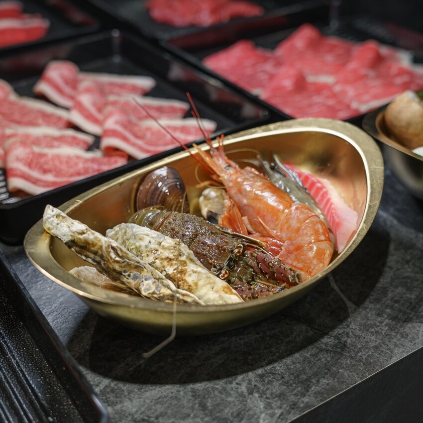 台北 中山區 豪饌頂級麻辣火鍋吃到飽 24小時 龍蝦 和牛 6.jpg