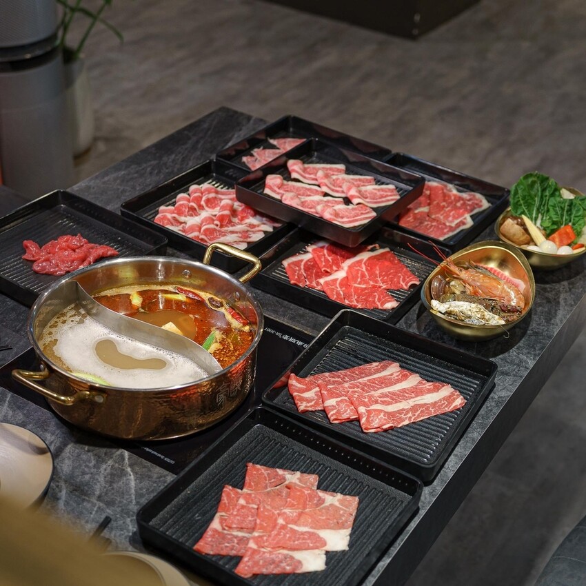 台北 中山區 豪饌頂級麻辣火鍋吃到飽 24小時 龍蝦 和牛 13.jpg